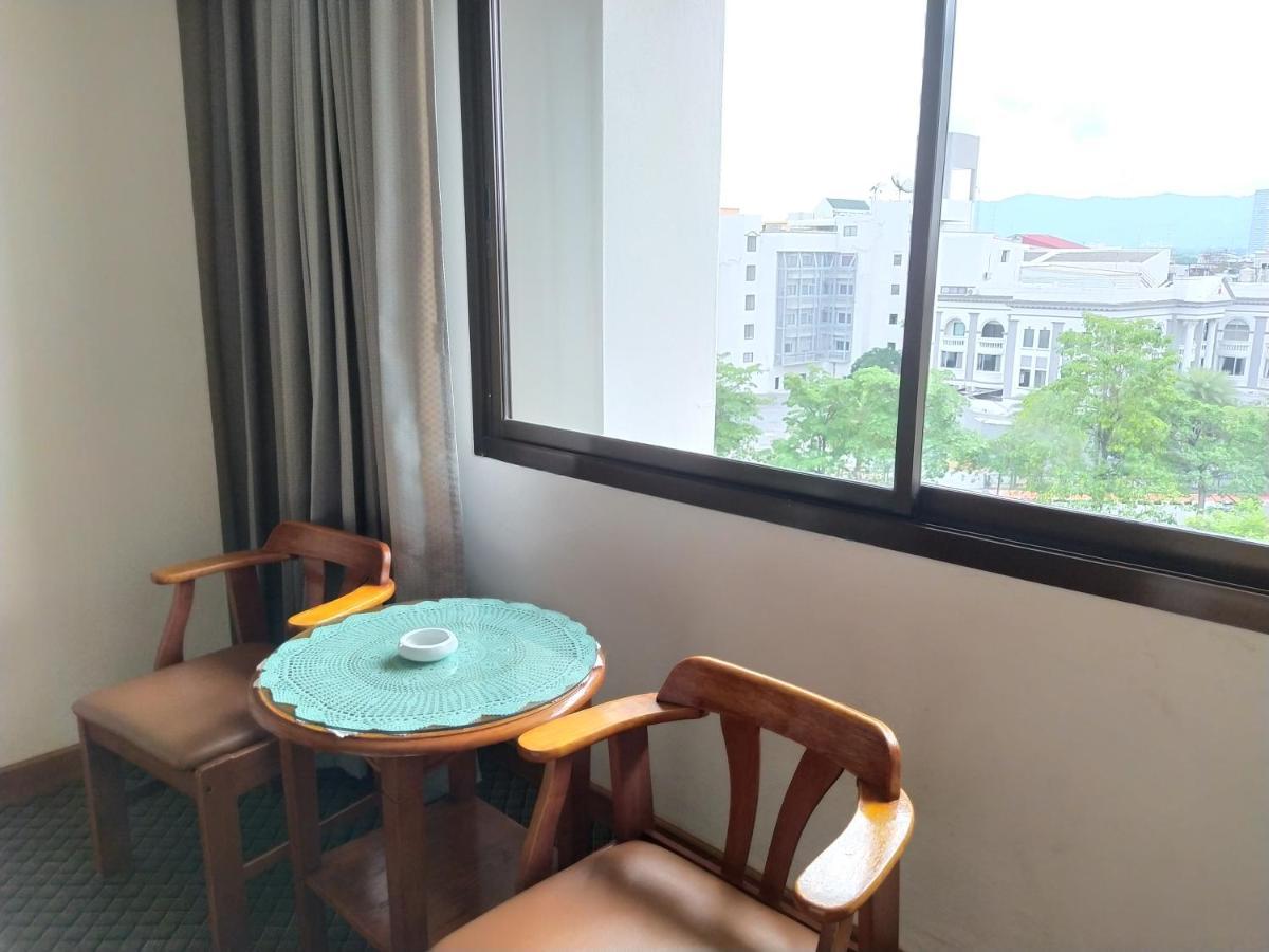 Sing Golden Place Hotel Hatjaj Kültér fotó
