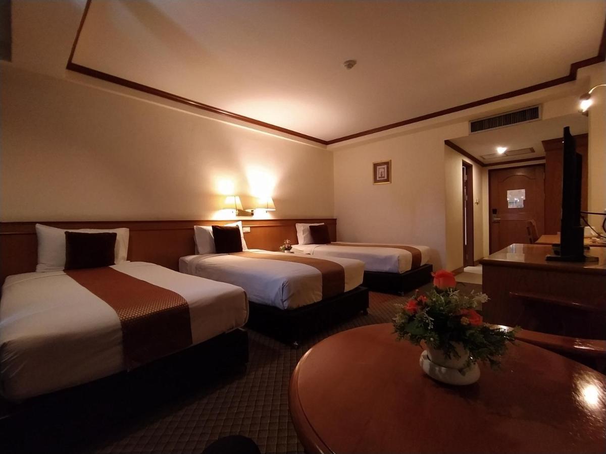 Sing Golden Place Hotel Hatjaj Kültér fotó