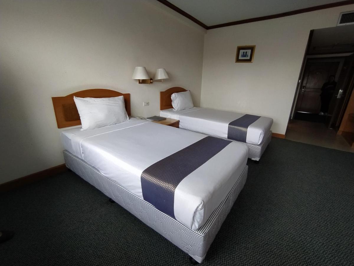Sing Golden Place Hotel Hatjaj Kültér fotó