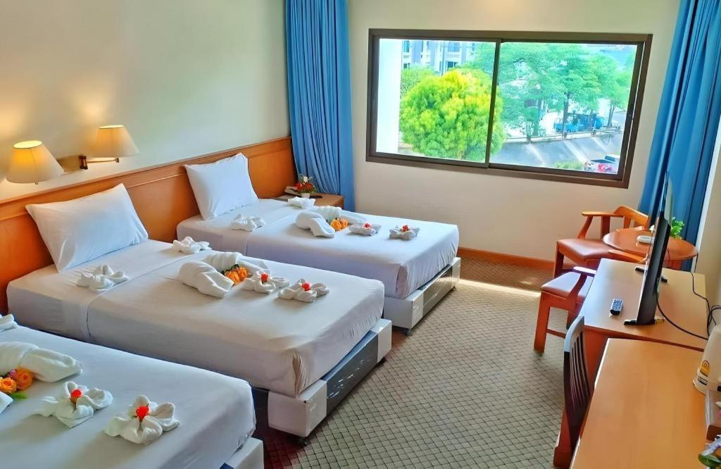 Sing Golden Place Hotel Hatjaj Kültér fotó