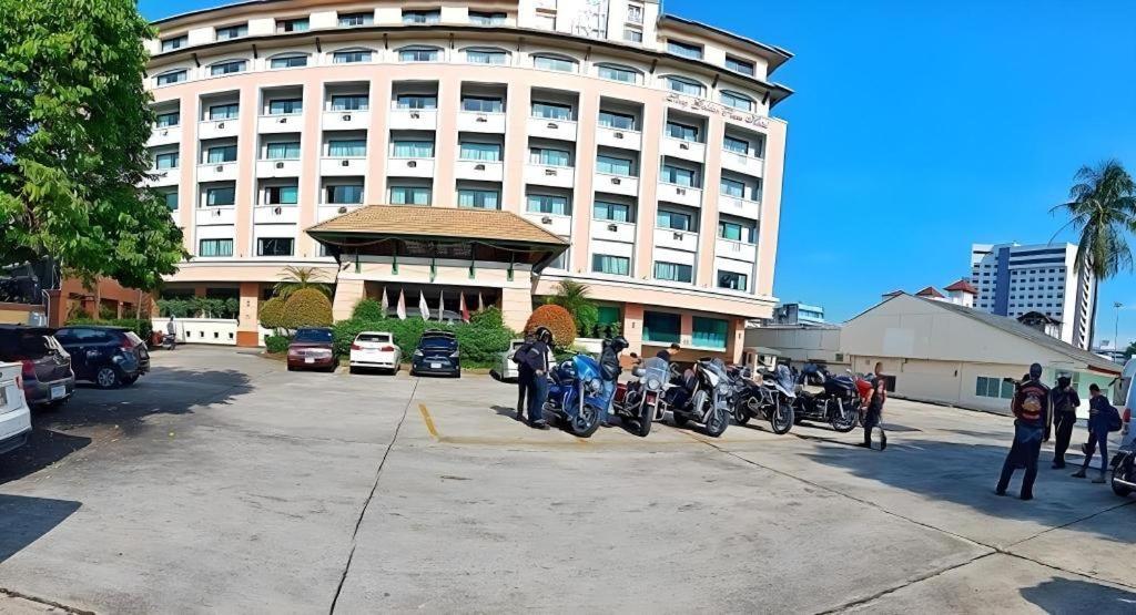 Sing Golden Place Hotel Hatjaj Kültér fotó